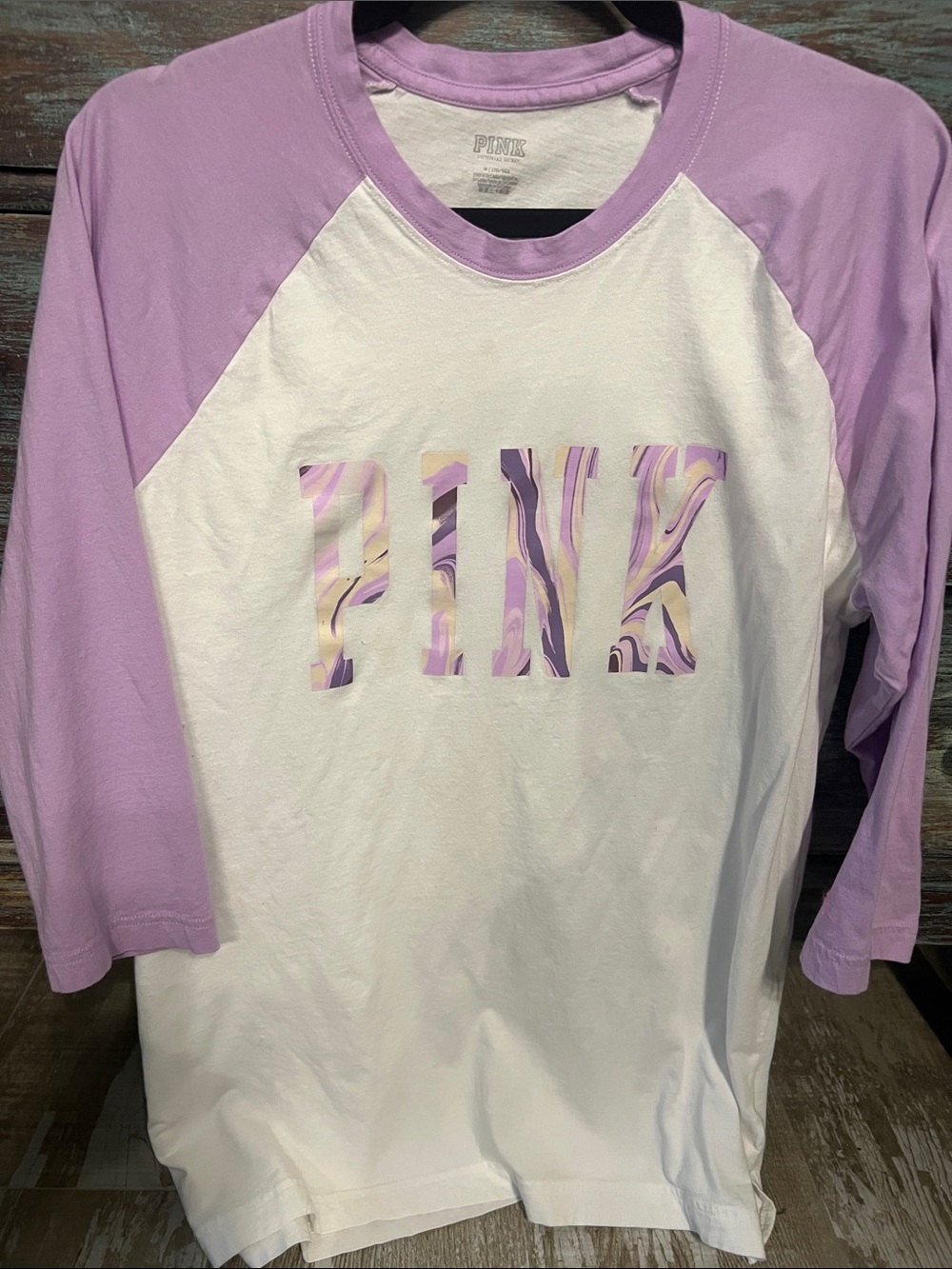 💜VGUC!!Victoria's Secret-PINK-Retro Campus Baseball Tee! Size M! Lavender/White!